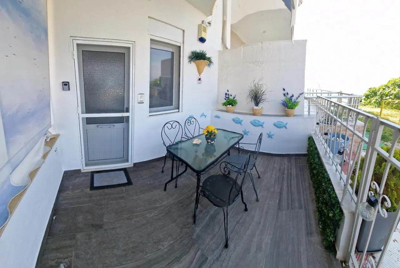 Blue Aegean Maisonette Nea Moudania 0*,  Grecia